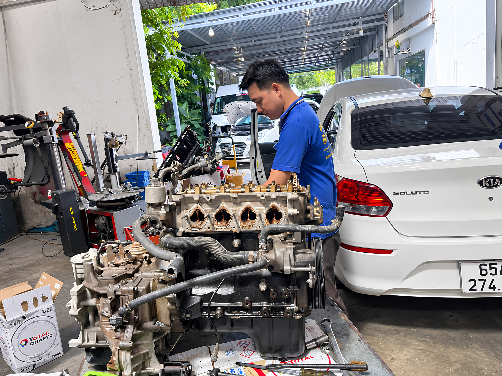 ĐẠI TU ĐỘNG CƠ & HỘP SỐ